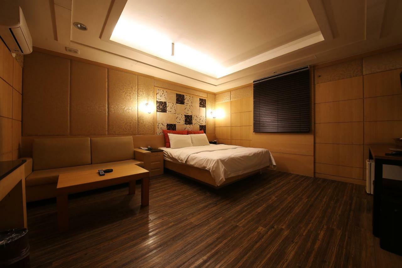 Hotel Valentine Gwangmyeong Luaran gambar